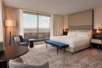 Grand Penthouse (Park Suite)