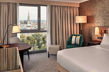 Premium Room, 1 King Bed, Park View