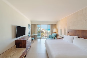Premium Room, 1 King Bed, Non Smoking, Ocean View