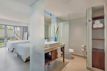 Premium Room, 2 Double Beds (with Plunge Pool)