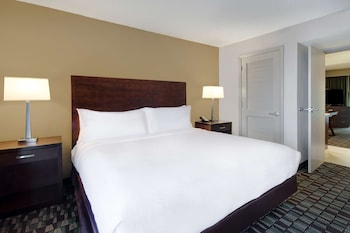 Room, 1 King Bed (Atrium Building)