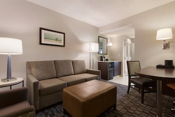 Room, 2 Queen Beds (Atrium Building)