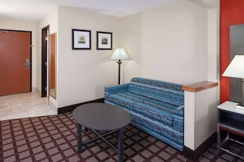 Deluxe Room, 1 King Bed, Non Smoking
