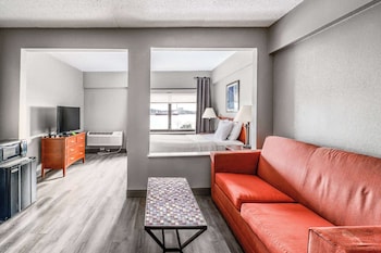 Deluxe Room, 1 Queen Bed, Non Smoking