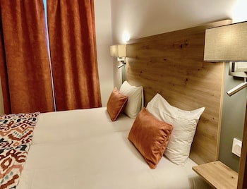Classic Double Room