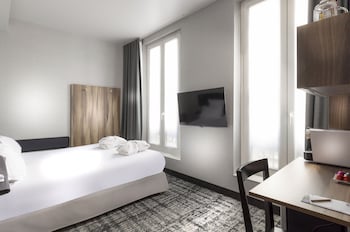 Club, One Double Bed