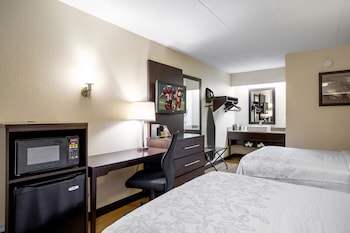Premium Room, 2 Double Beds (Upgraded Bedding & Snack, Smoke Free)