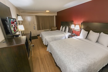 Premium Room, 2 Double Beds (Upgraded Bedding & Snack, Smoke Free)