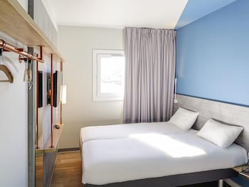 Standard Room, 2 Twin Beds