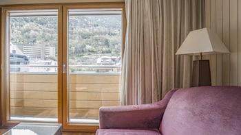 Deluxe Double or Twin Room, City View