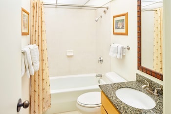 Suite, Multiple Beds, Ocean View (2 Bedroom)