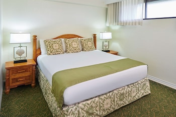 Suite, 1 King Bed with Sofa bed, Ocean View