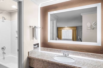 Standard Room, 2 Queen Beds, Non Smoking, Refrigerator & Microwave
