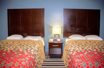 Standard Room, 2 Double Beds, Smoking