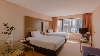 Classic Double Room, 2 Double Beds (High Floor)
