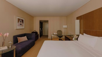 Classic Room, 1 King Bed