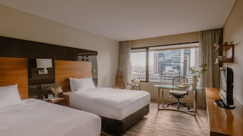 Classic Room, 2 Double Beds, Club Lounge Access (High Floor)
