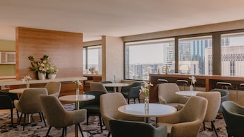 Suite, 1 Bedroom, Club Lounge Access (High Floor)