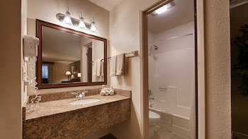 Standard Room, 2 Queen Beds, Non Smoking, Refrigerator & Microwave