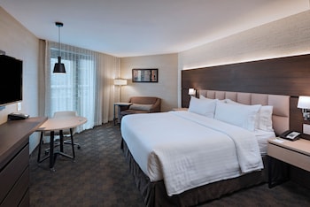 Standard Room, 1 King Bed, Balcony