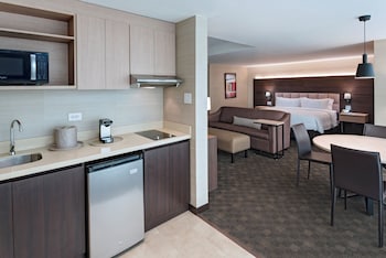 Suite, 1 King Bed (Kitchen Area)