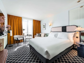 Superior Room, 1 Double Bed with Sofa bed, Accessible