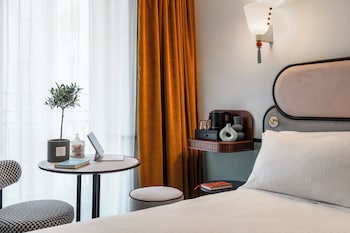 Superior Room, 1 Queen Bed