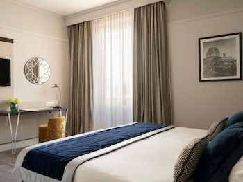 Executive Room, 1 Queen Bed