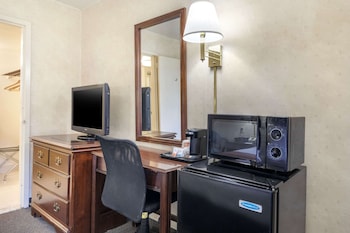 Room, 1 Queen Bed, Accessible, Non Smoking