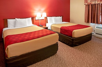 Standard Room, 2 Queen Beds, Non Smoking