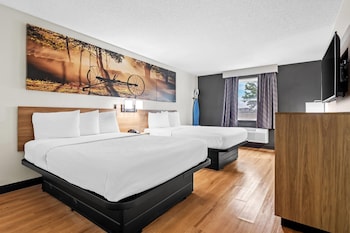 Deluxe Room, 2 Queen Beds