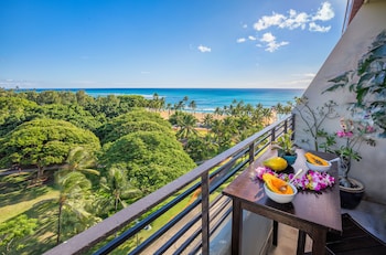 Ocean View Studio with Kitchenette