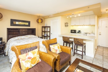 City View Studio with Kitchenette