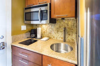 Ocean View Studio with Kitchenette