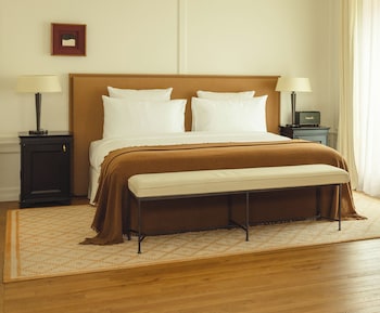 Suite Ciel de Paris - 2 Bedrooms.