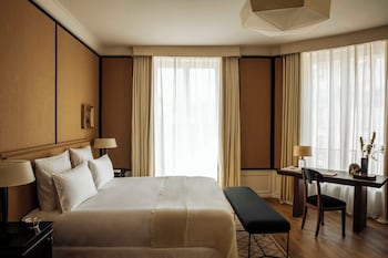 Junior Suite, Connecting Rooms (Boudoir)