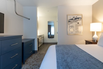 Extended Stay King Suite Sleeper Sofa Kitchenette