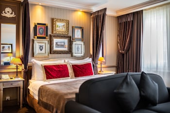 Executive Triple Room