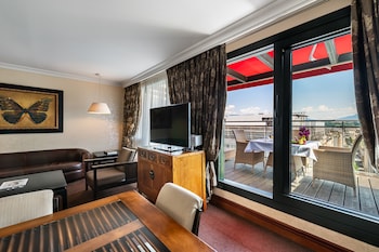 Ambassador Suite with Terrace