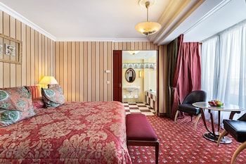 Ambassador Suite with Terrace