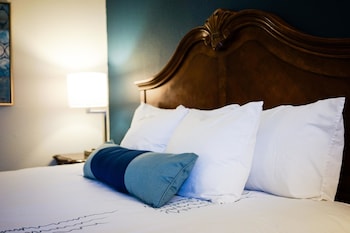 Executive Suite, 1 King Bed, Non Smoking