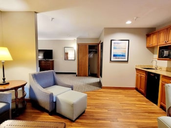 Executive Suite, 1 King Bed, Non Smoking
