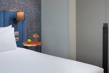 Premium Room (Extra Bed 2 Adults + 1 Child)