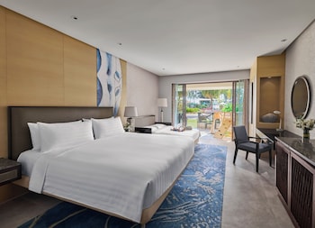 Family Double Room, 1 King Bed, Terrace (Questers Tanjung)