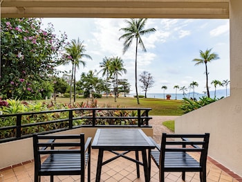 Twin Room, Terrace, Sea View (Kinabalu)