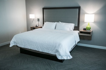 Studio Suite, 1 King Bed, Balcony