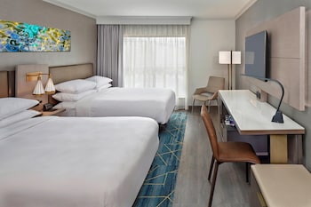 Deluxe Room, 2 Queen Beds
