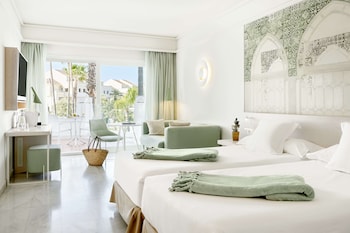 Double Room, Partial Sea View