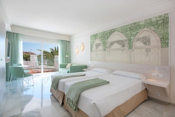 Superior Single Room