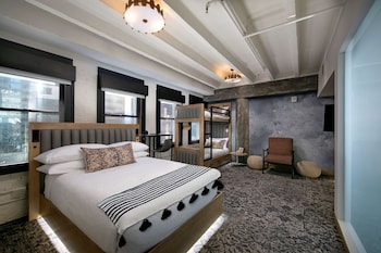 Studio, Multiple Beds